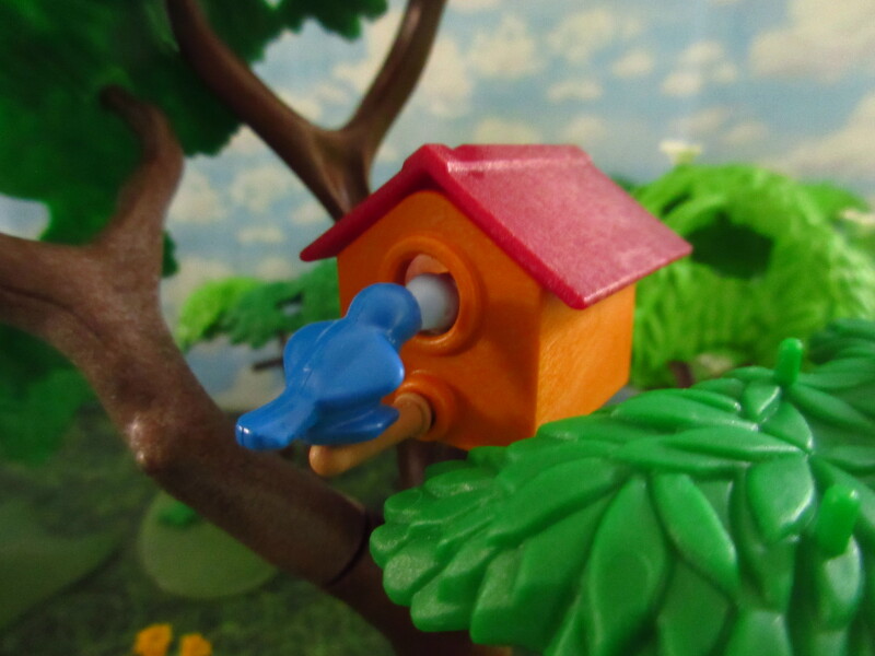 It's Springtime in Eastgate Park for the Playmobil people in our house...