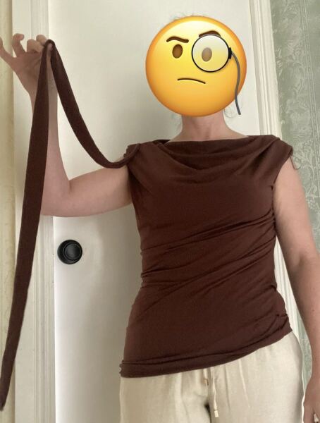 New top but where does this bit go?