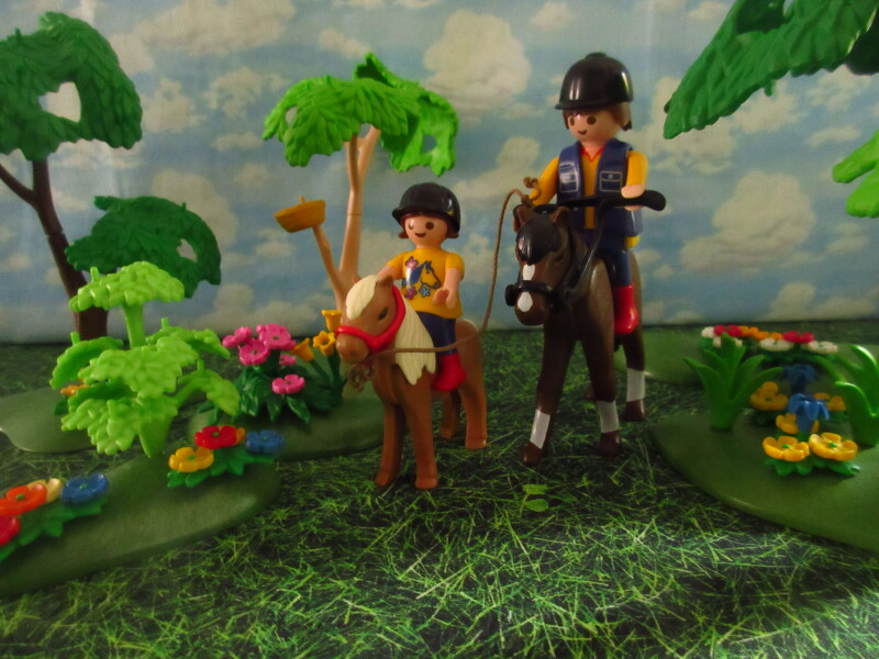 It's Springtime in Eastgate Park for the Playmobil people in our house...