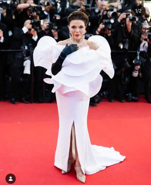 Joan Collins at Cannes!