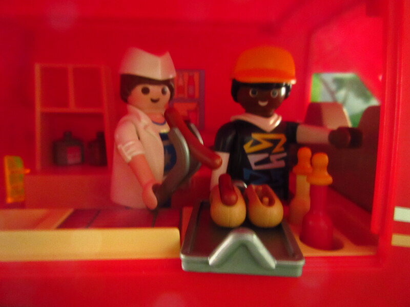 It's Springtime in Eastgate Park for the Playmobil people in our house...