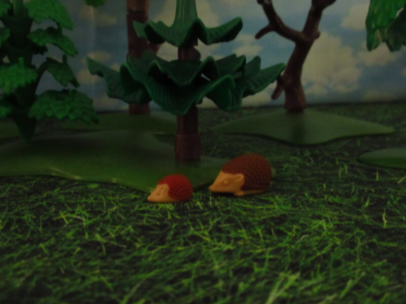 It's Springtime in Eastgate Park for the Playmobil people in our house...