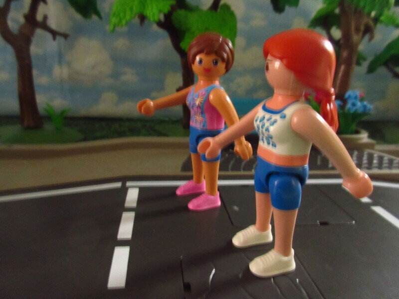 It's Springtime in Eastgate Park for the Playmobil people in our house...