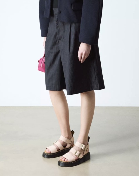 Please help me style this skirt, I haven't worn it yet!