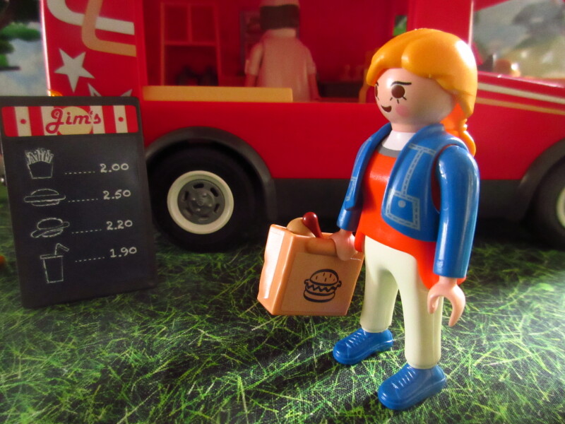 It's Springtime in Eastgate Park for the Playmobil people in our house...