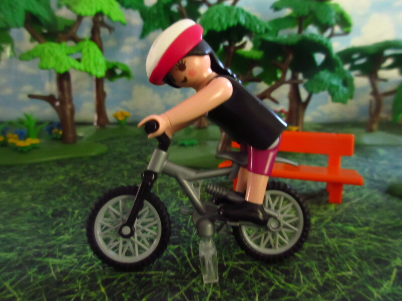 It's Springtime in Eastgate Park for the Playmobil people in our house...