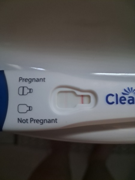 Should a faint positive test be darker on my missed period day?