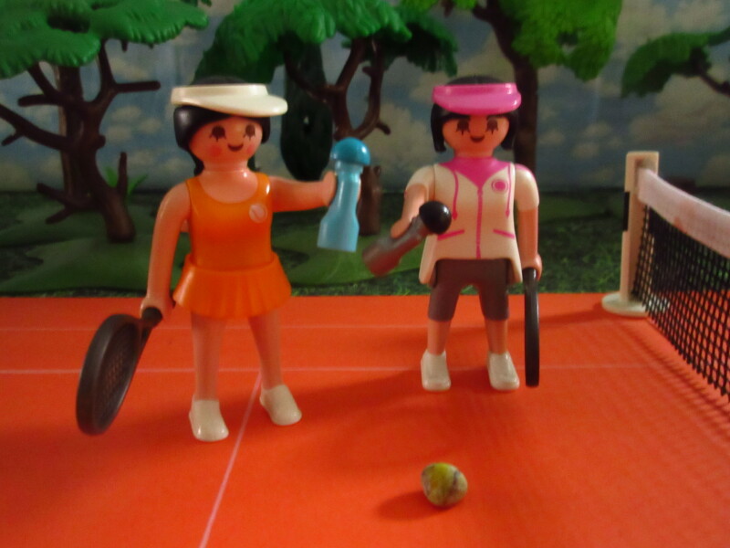 It's Springtime in Eastgate Park for the Playmobil people in our house...