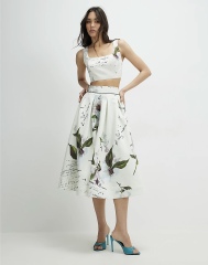 Where can I find a flowing two-piece trouser set on the high street?