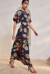 I need a wedding outfit that ticks specific boxes