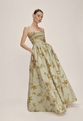 What should I wear to a black tie celebrity wedding?