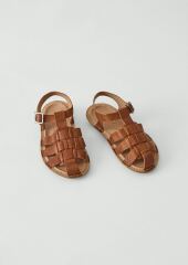 Are these sandals nice or horribly unfashionable