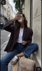 Style ideas for a woman in her late forties