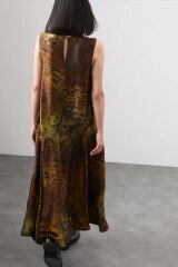 Outfit for new partner's 50th