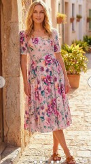 I have a summer wedding to go to and am super excited, advice please.