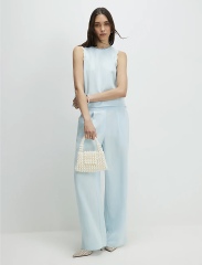 Where can I find a flowing two-piece trouser set on the high street?