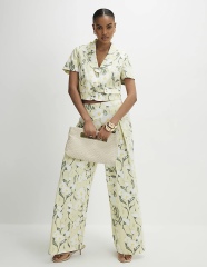 Where can I find a flowing two-piece trouser set on the high street?