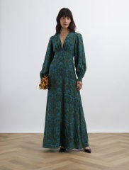 What should I wear to a black tie celebrity wedding?
