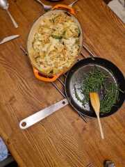 Meal planning, sharing recipes and ideas to make the weekly budget go further.