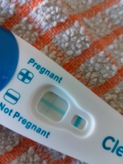 Evaporation line or positive result on a pregnancy test?