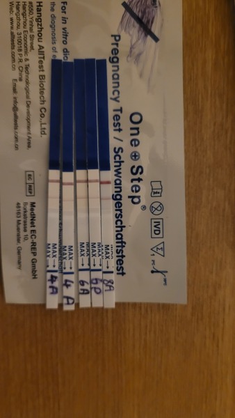 Should pregnancy test lines still be faint at 5 weeks 6 days?