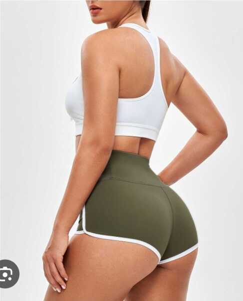 Bums hanging out of the bottom of teeny tiny shorts