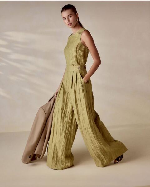 Wedding outfit chosen but need smthg else