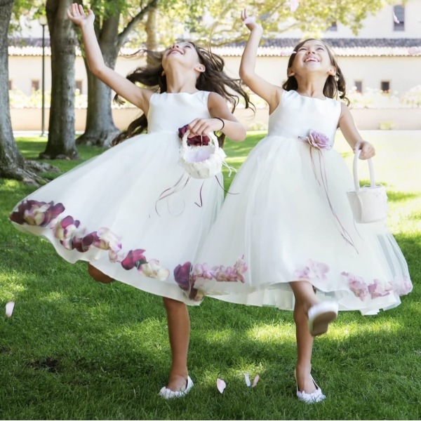 AIBU to wear a floral dress my brother's girlfriend calls white to their wedding? Part 2.