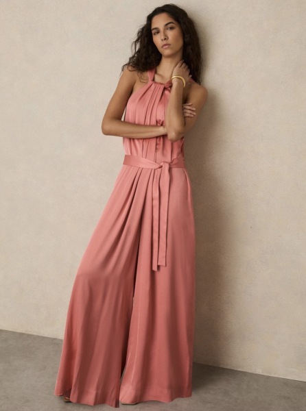Another wedding guest one (sorry!)