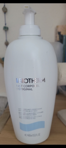 Body lotion that’s not greasy that’s perfect for summer.