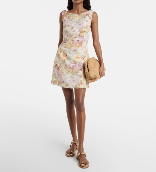What did you wear to your registry office wedding?