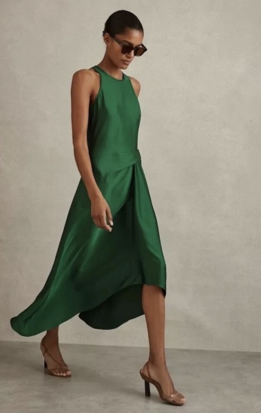 Ideas for a flattering 40th birthday dress for dinner and drinks