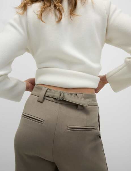 Which size trousers to keep, if any?