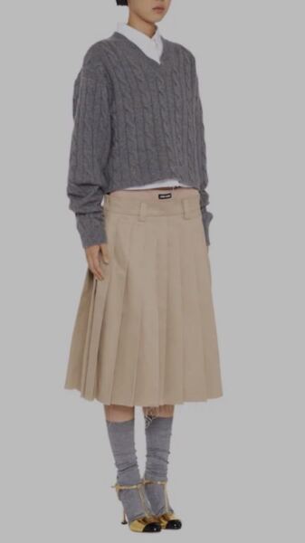 Advice needed- help me learn how to make skirts look stylish and flattering