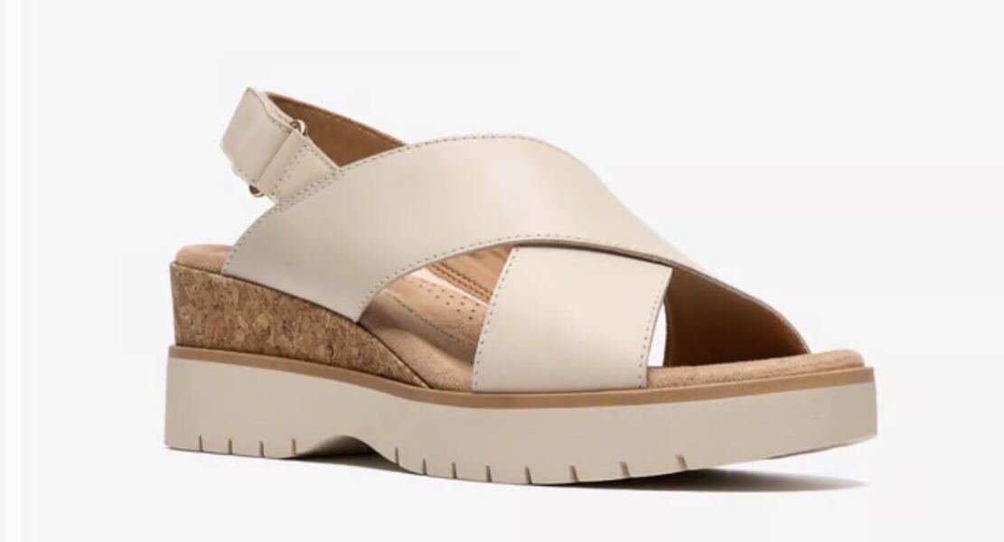 Daughter’s graduation in July - what to wear!