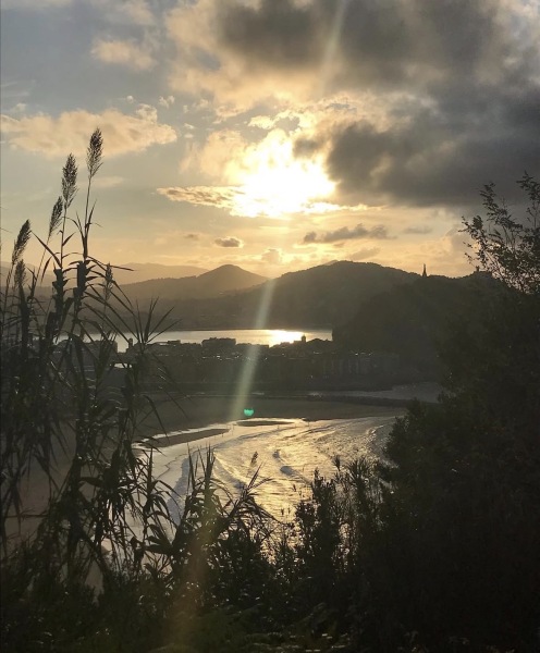 I live in San Sebastián AMA