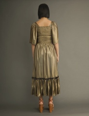 Where to find a flattering dress like this for a fuller bust and slim hips