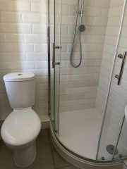Tiny en-suite of it worth it?