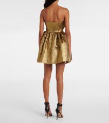 What did you wear to your registry office wedding?