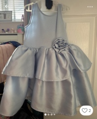 AIBU to wear a white print dress to my brother’s wedding & dressing my DD in white too?