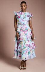 Dress code ‘CHIC’ - help needed desperately