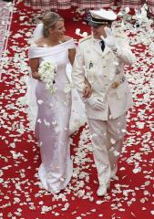 Non UK royal wedding dresses