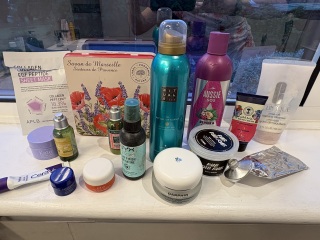 Beauty addicts thread: share empties, chucks and mindful buying tips