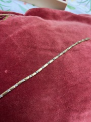 Does anyone have a diamond tennis bracelet?