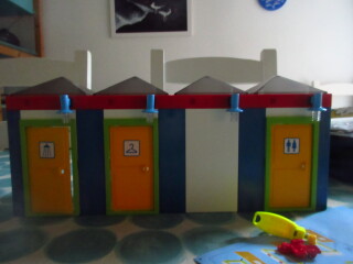 It's Springtime in Eastgate Park for the Playmobil people in our house...