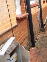 Structual crack above door?