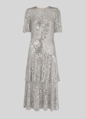 What to wear for a garden glam and disco birthday celebration?