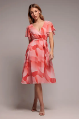 AIBU to wear a white print dress to my brother’s wedding & dressing my DD in white too?
