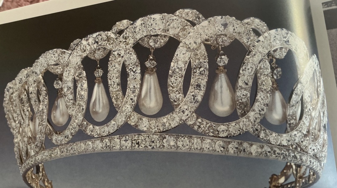 Jewellery-British Royal Family.