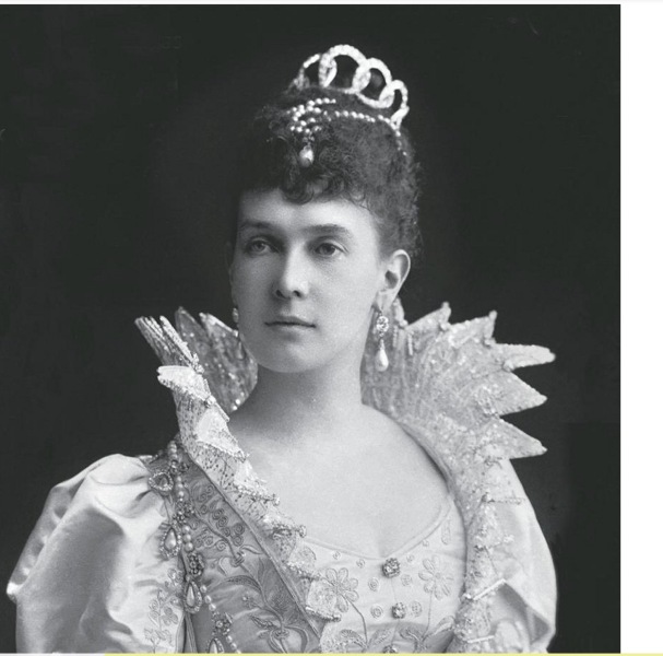 Jewellery-British Royal Family.
